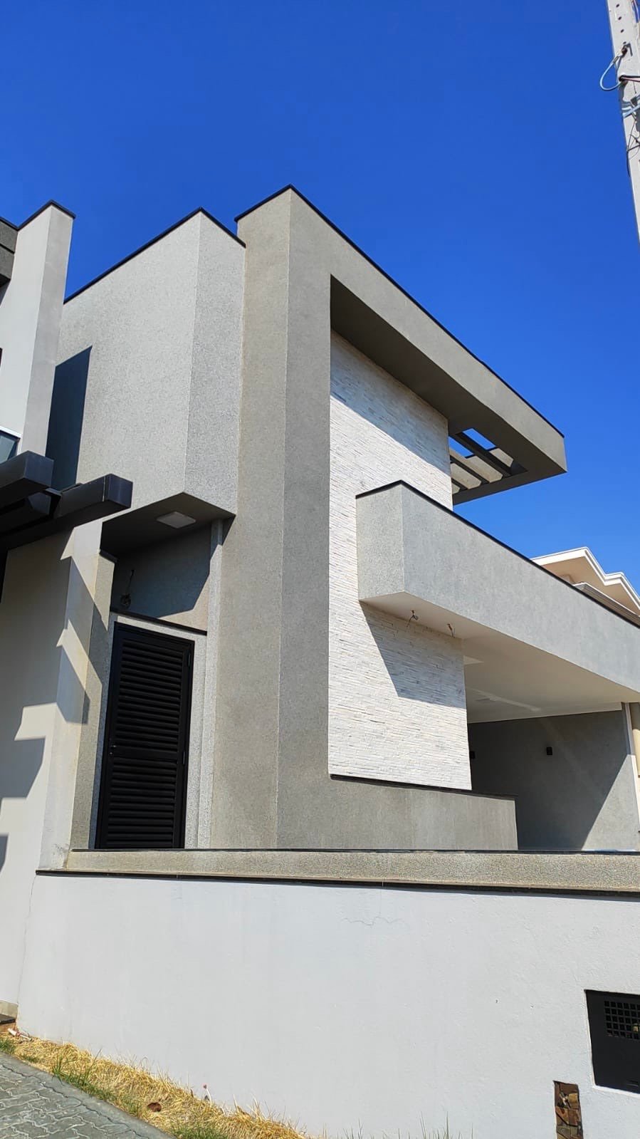 Casa Alto Padrão - Res. Veridiana, Olímpia, SP. - LusterArt - Tintas e Revestimentos | Empresa de Tintas e Revestimentos em Olímpia/SP